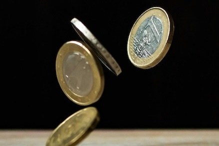 Greitasis kreditas: kas tai ir kaip jis gali padėti jums greitai gauti pinigų?